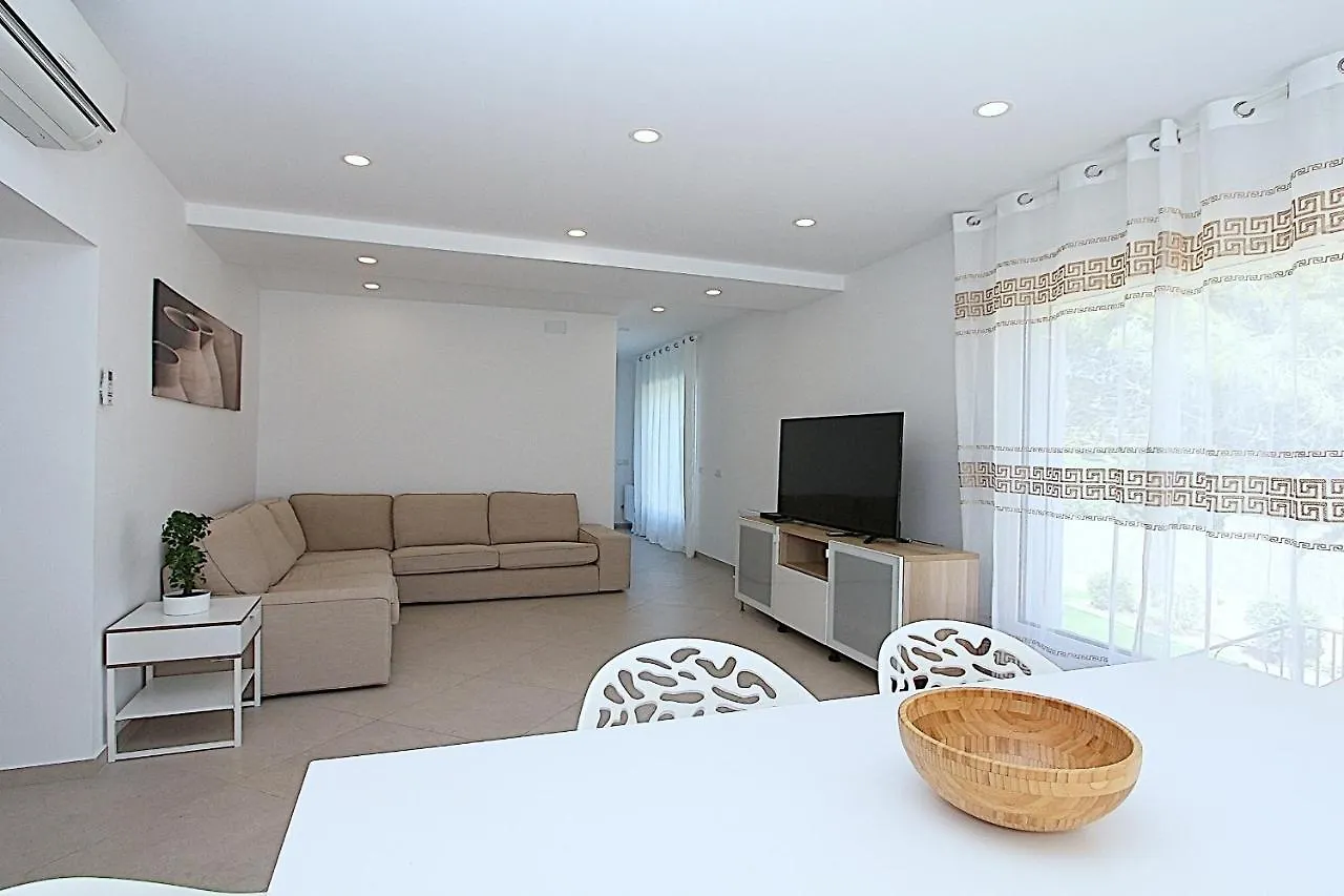 Villa Green House Lloret de Mar